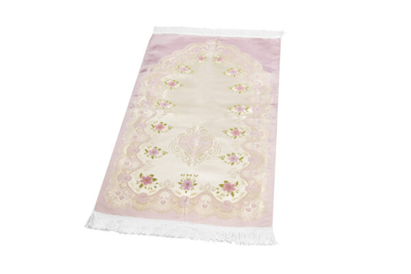 Elegant Syrian Prayer Mat – Floral Embroidery (Flower Design)